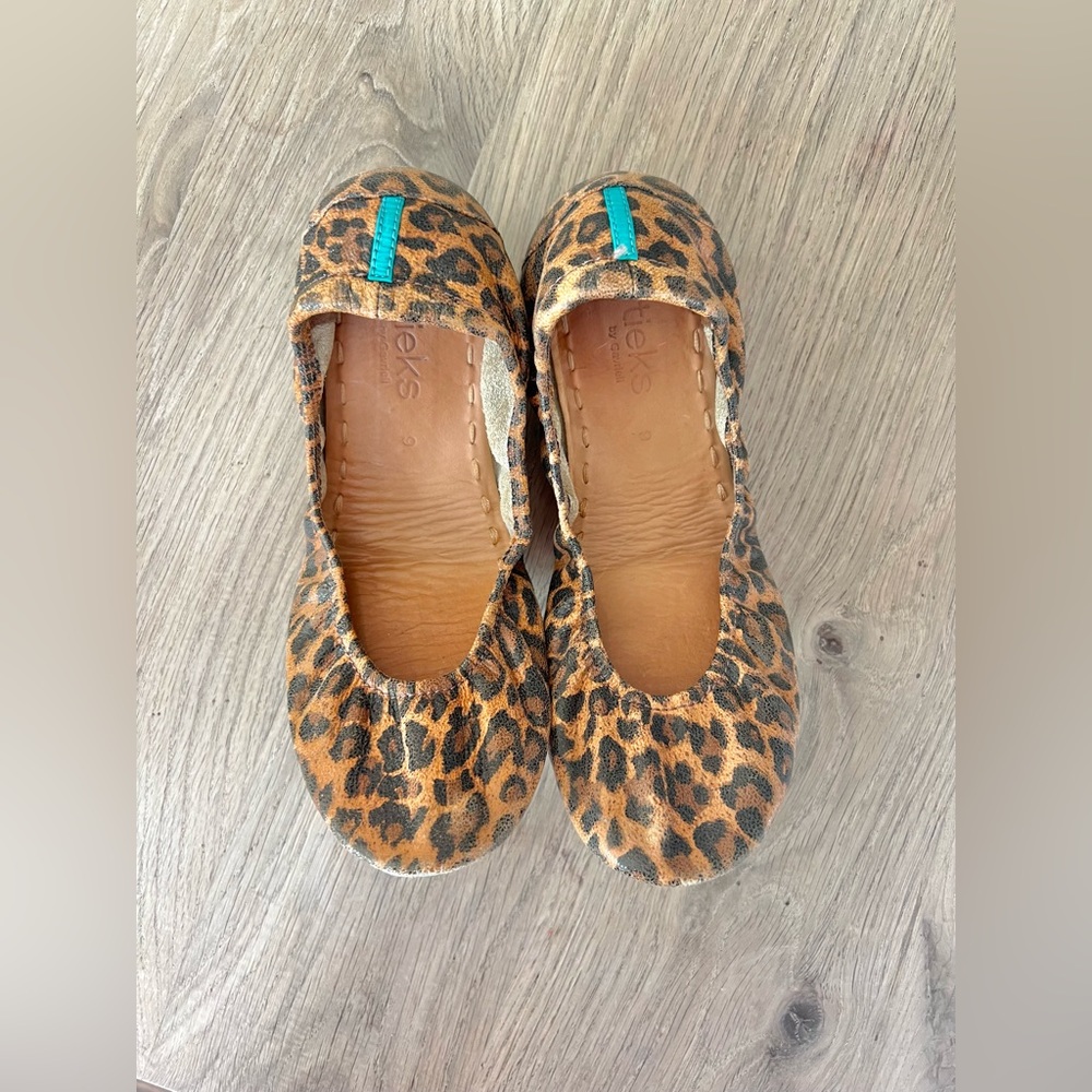Tieks leopard print size 9